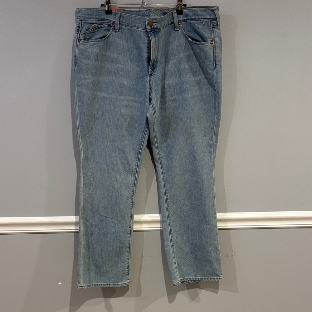 Old Navy Women's Light Blue Boot Cut Jeans